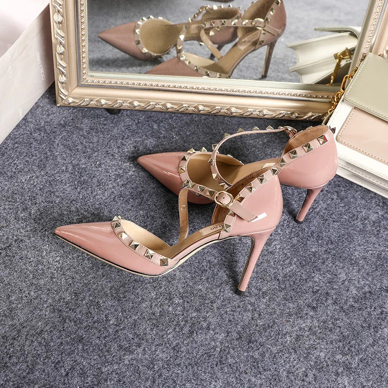 2023 Brand Summer Lacquer Leather Women's Sandals Classic Fashion Rivet Pumps Sexy Luxury High Heels Wedding Party Shoes 33-41