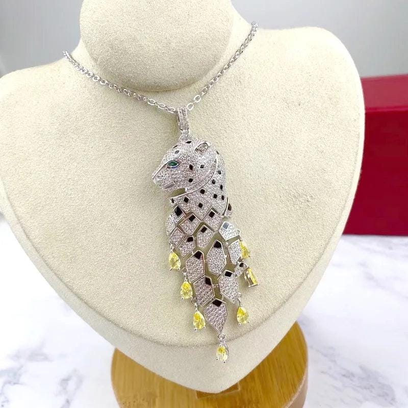 Europe America Designer Luxury Necklace Men Women Lady Setting Yellow Zircon Black Spot Leopard Head Tassels Pendant Chain